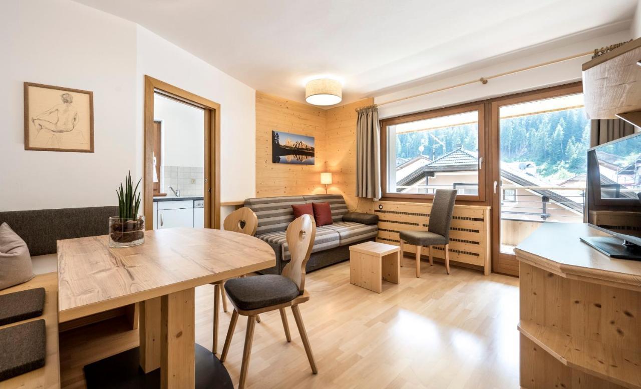 Residence Tombla Ortisei Eksteriør bilde